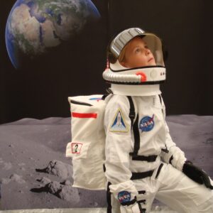 SPACE TO GROUND by NASA | Θεσσαλονίκη - Είσοδος 1 Παιδιού (Δωρεάν η είσοδος 1 Συνοδού - Σε περίπτωση επιπλέον συνοδών το κόστος ανά συνοδό είναι 8€ και καταβάλλεται απευθείας στην επιχείρηση) & Virtual Reality!