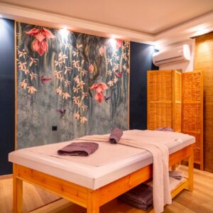 WHITE SPA+ MASSAGE | Πεύκα - 1 Full Body Relax City Escape ή Swedish ή Athletic ή Deep Tissue Massage (διάρκειας 50') & Χρήση του Jacuzzi με Αρωματικά Άλατα (διάρκειας 30')!
