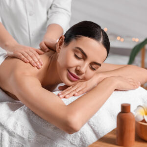 PHYSIS MASSAGE THERAPY CENTER | Τσιμισκή - 1 Full Body Hot Stones Massage σε Prive Σουίτα για 1 Άτομο (διάρκειας 60')!